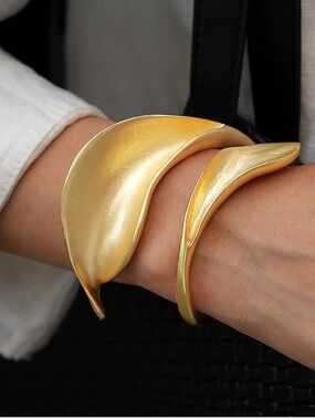 Gold Sculptural Cuff Bracelet Set #Abstract Statement Bangles #Modern Minimalist